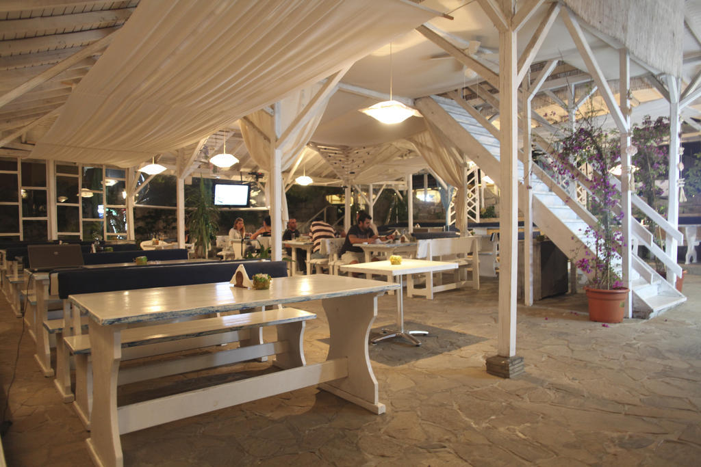 Hotel Laguna Lozenec Kültér fotó